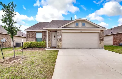 8617 Thicket Ridge St, Fort Worth, TX 76123