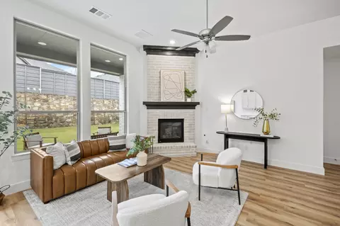 604 Oakmoss St, Aubrey, TX 76227
