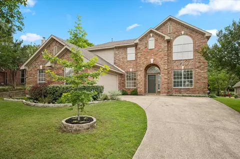 821 Palm Desert Dr, Garland, TX 75044