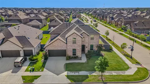 7001 Lowbranch Trl, Krugerville, TX 76227