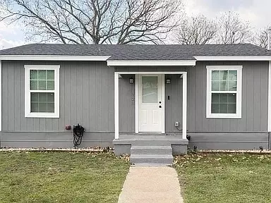 Exterior - 1128 E Sunset St, Waco, TX 76704 photo 2 of 6