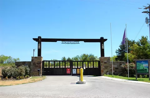 7137 Co Road 4042, Kemp, TX 75143