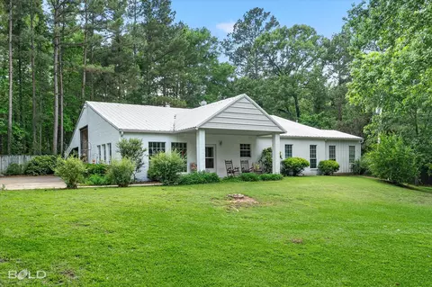 120 Gray Cir, Benton, LA 71006