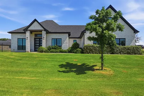 7316 Cabot Estates Dr, Mansfield, TX 76063