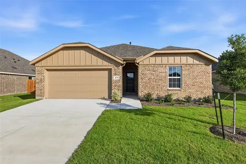 109 John Laurens Dr, Venus, TX 76084