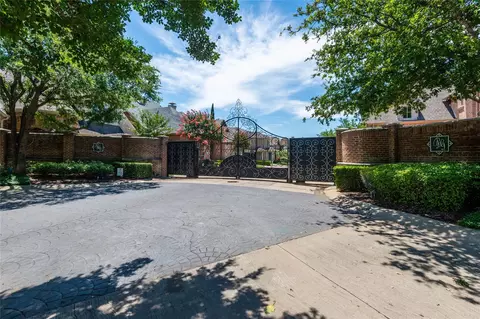 5936 Preston Gate Ct, Dallas, TX 75230