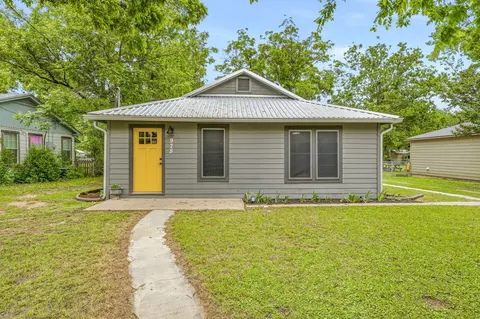 975 N Neblett St, Stephenville, TX 76401