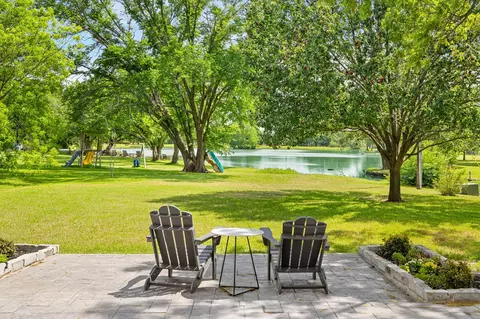 170 Double Oaks Dr, Double Oak, TX 75077