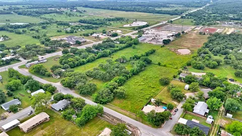 201 Croxton St, Nocona, TX 76255