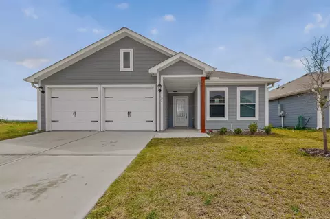 1104 Tiger Lily Ln, Fort Worth, TX 76108
