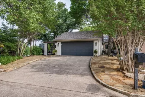 318 Columbia Dr, Rockwall, TX 75032