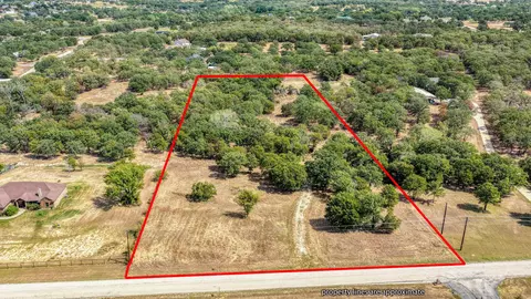 178 Bishop Dr, Weatherford, TX 76088