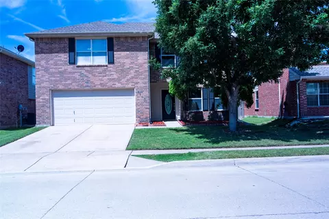 8805 Graywolf Ridge Trl, Fort Worth, TX 76244