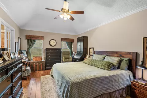1213 Circle View Ct, Grapevine, TX 76051 photo 11