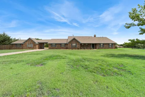 1175 Bloom St, Lucas, TX 75002
