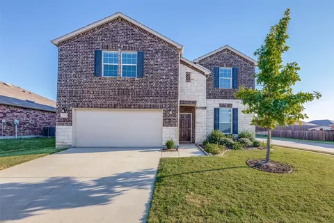 1700 Vernon Dr, Aubrey, TX 76227