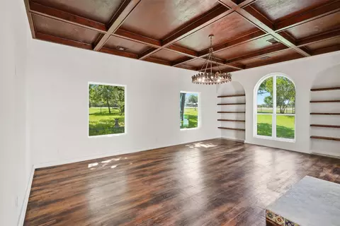 Living - 1319 E Fm 4, Cleburne, TX 76031 photo 3 of 5