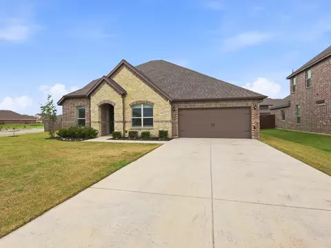 1601 Radecke Rd, Krum, TX 76249