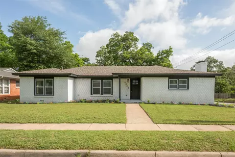 6825 Jewell Ave, Fort Worth, TX 76112