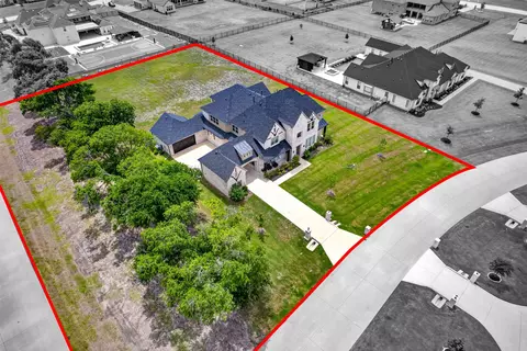 1405 Gairloch Dr, Lucas, TX 75002