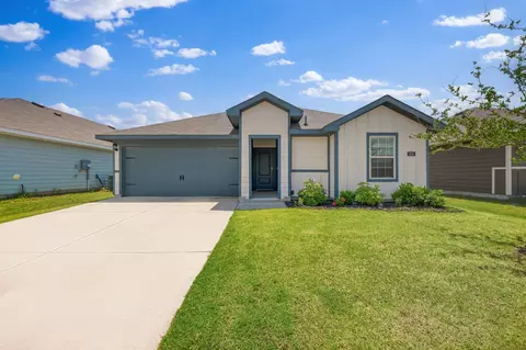 316 Creek End Dr, Princeton, TX 75407