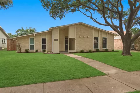 1804 Castille Dr, Carrollton, TX 75007