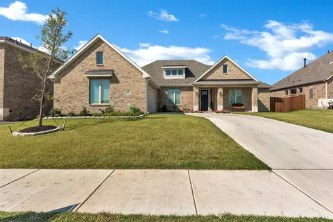 1420 Kendal Dr, Desoto, TX 75115