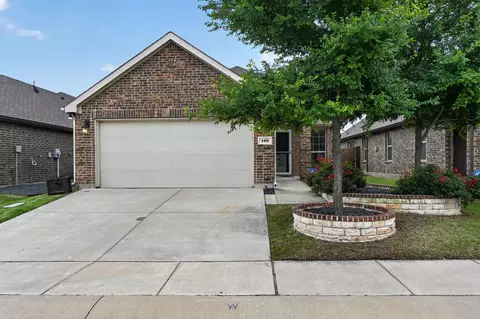 126 Redding Ln, Red Oak, TX 75154