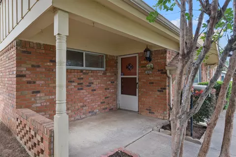 Exterior - 1607 Windlea Dr, Euless, TX 76040 photo 3 of 6