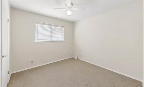 Bedroom - 1607 Windlea Dr, Euless, TX 76040 photo 2 of 4