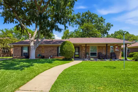 3009 Mimosa Dr, Sherman, TX 75092