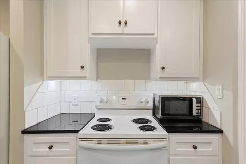 Kitchen - 3525 N 24th St, Waco, TX 76708 photo 2 of 4