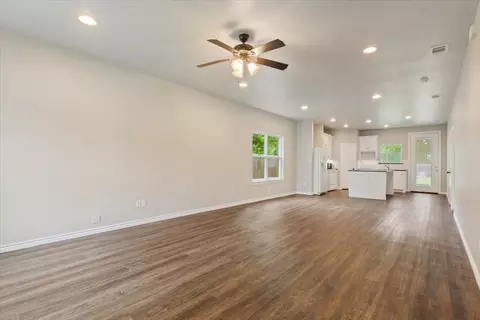 Living - 3525 N 24th St, Waco, TX 76708 photo 3 of 4