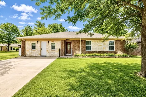 4303 Cypress Springs Ct, Arlington, TX 76001