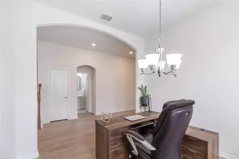 Entry Way - 816 Skytop Dr, Haslet, TX 76052 photo 2 of 2