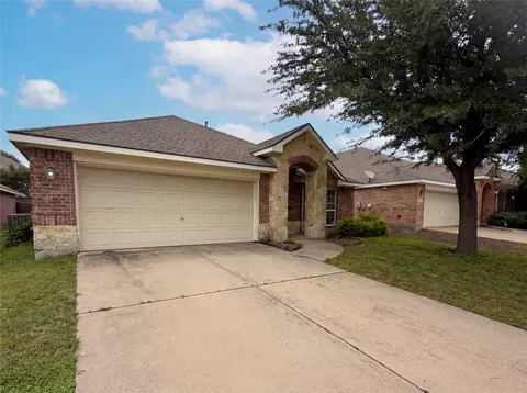 1605 Nighthawk Dr, Little Elm, TX 75068