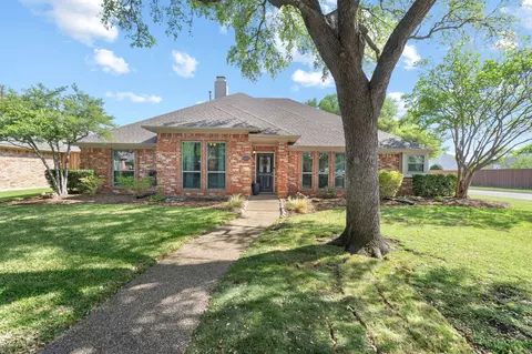 2424 Bowie Dr, Plano, TX 75025