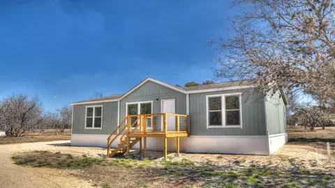 405 N C N Frio St, Camp Wood, TX 78833