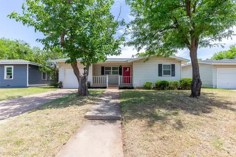 1941 Woodard St, Abilene, TX 79605