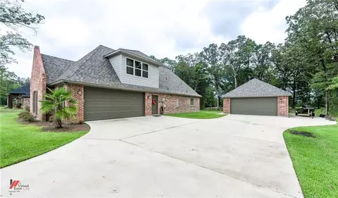 479 Ramsey Dr, Stonewall, LA 71078