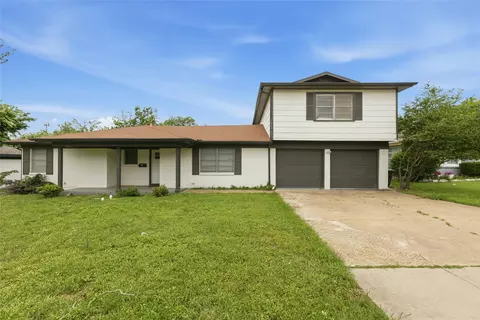 1732 Sheffield Pl, Fort Worth, TX 76112