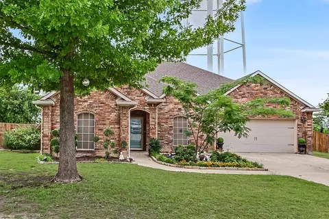 720 Saddle Ridge Trl, Weatherford, TX 76087