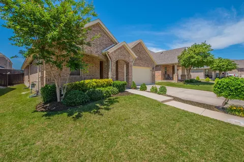 620 Caudle Ln, Savannah, TX 76227