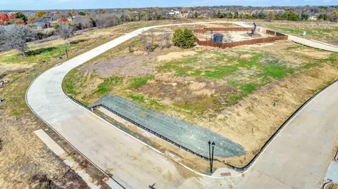 2715 Stonecrest Dr, Sherman, TX 75092