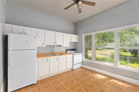 Kitchen - 102 E Fitzgerald St, Bangs, TX 76823 photo 1 of 2