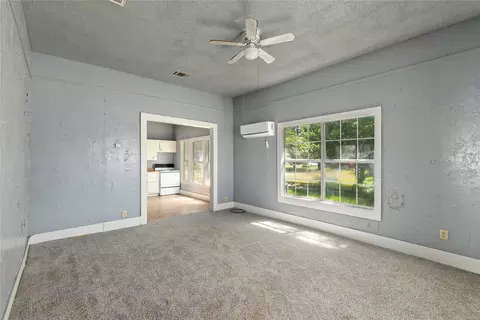 Living - 102 E Fitzgerald St, Bangs, TX 76823 photo 3 of 5
