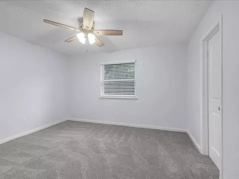 Bedroom - 303 Mansfield Rd, Cleburne, TX 76031 photo 2 of 4