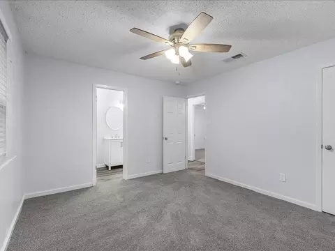 Bedroom - 303 Mansfield Rd, Cleburne, TX 76031 photo 4 of 4