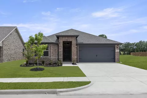 1633 Elle Ln, Aubrey, TX 76227