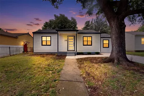 3042 O Bannon Dr, Dallas, TX 75224